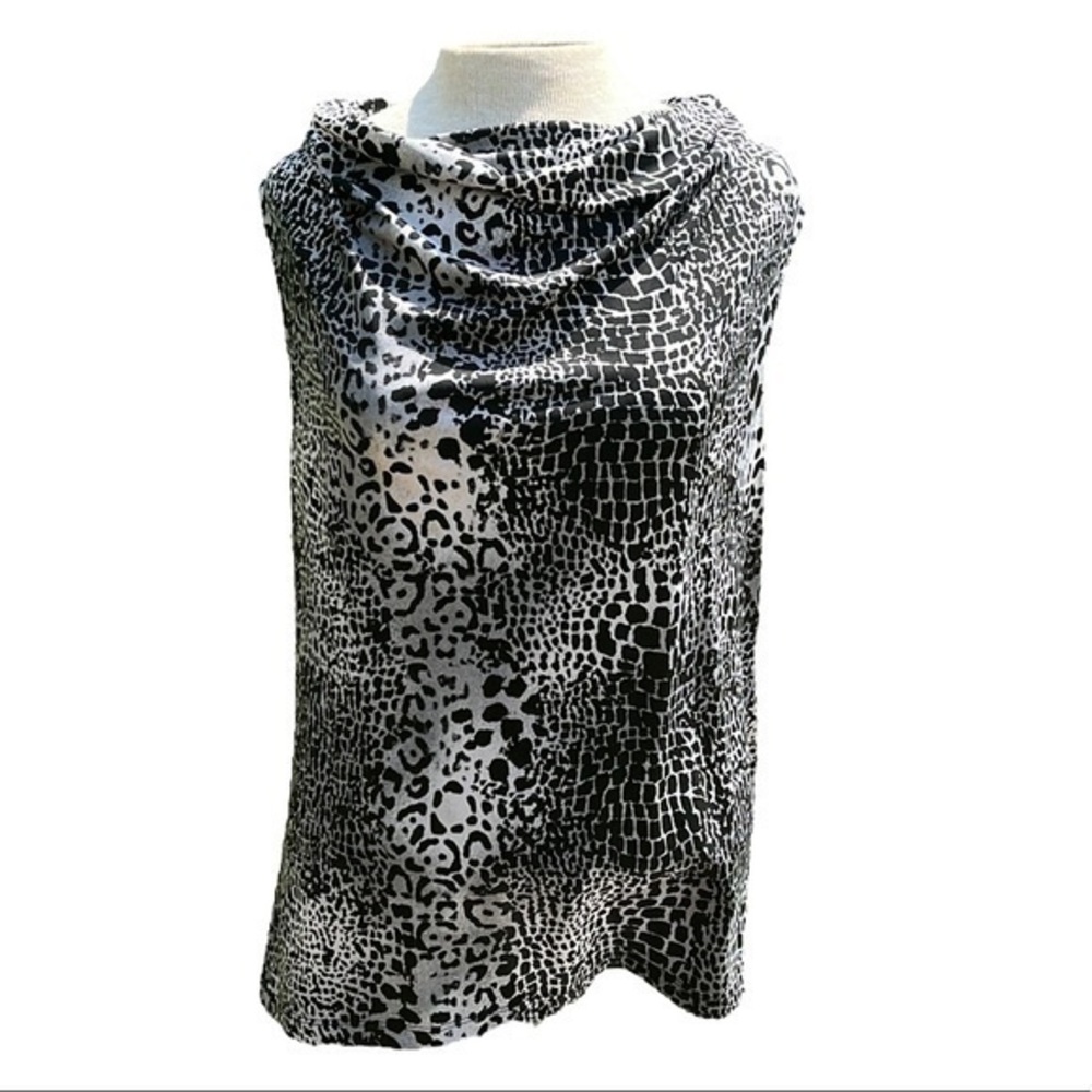 Easy wear by Chicos sleeveless top leopard print gray and black